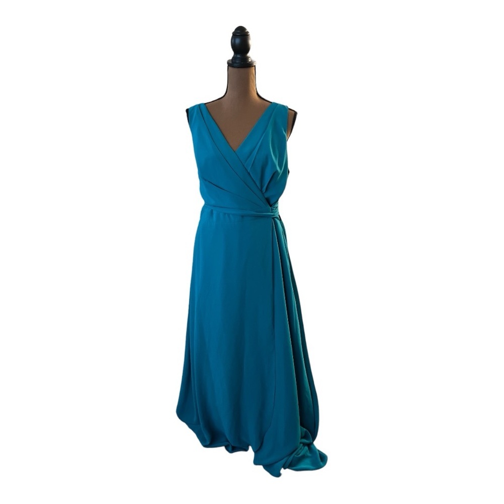 NWT Jenny Packham Gown Size 18